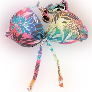 Tropical Print Push Up Bikini Top; Push Up Top; Size M/L; No blemishes